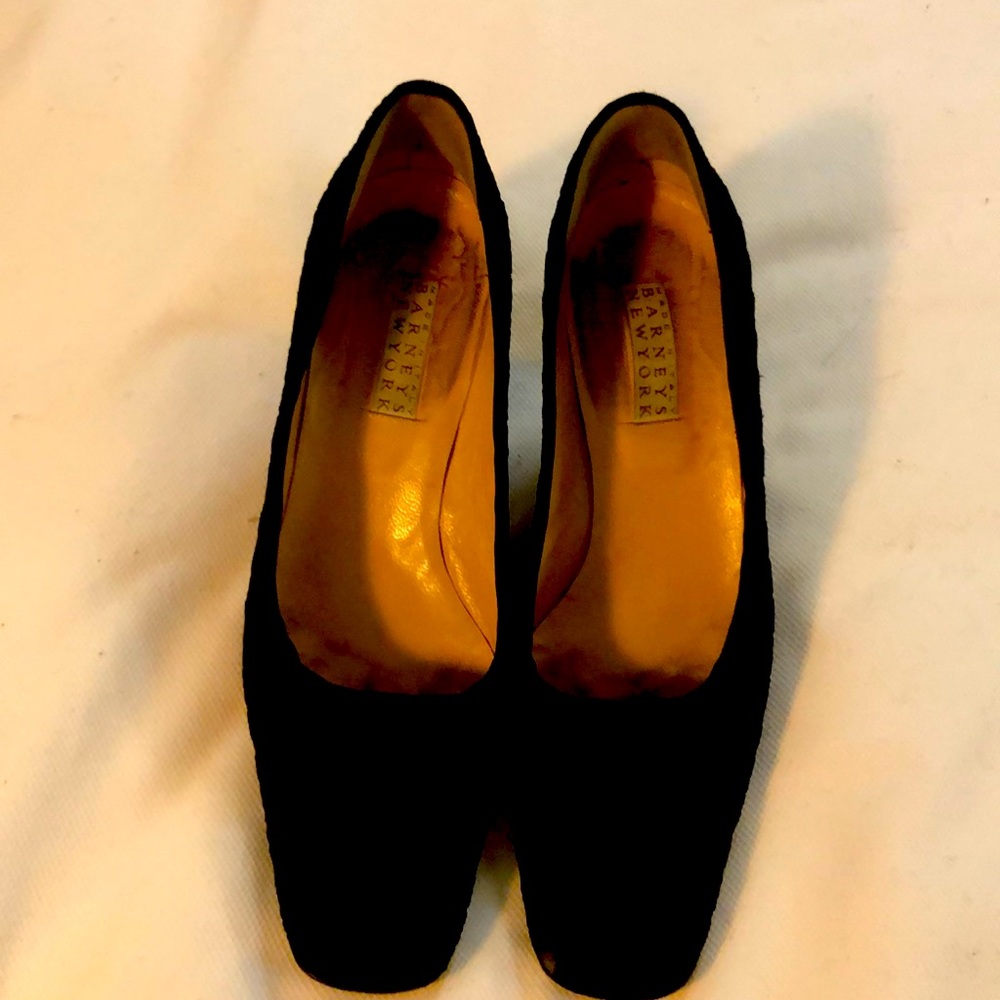 Barney’s kitten heeled black dress shoes
